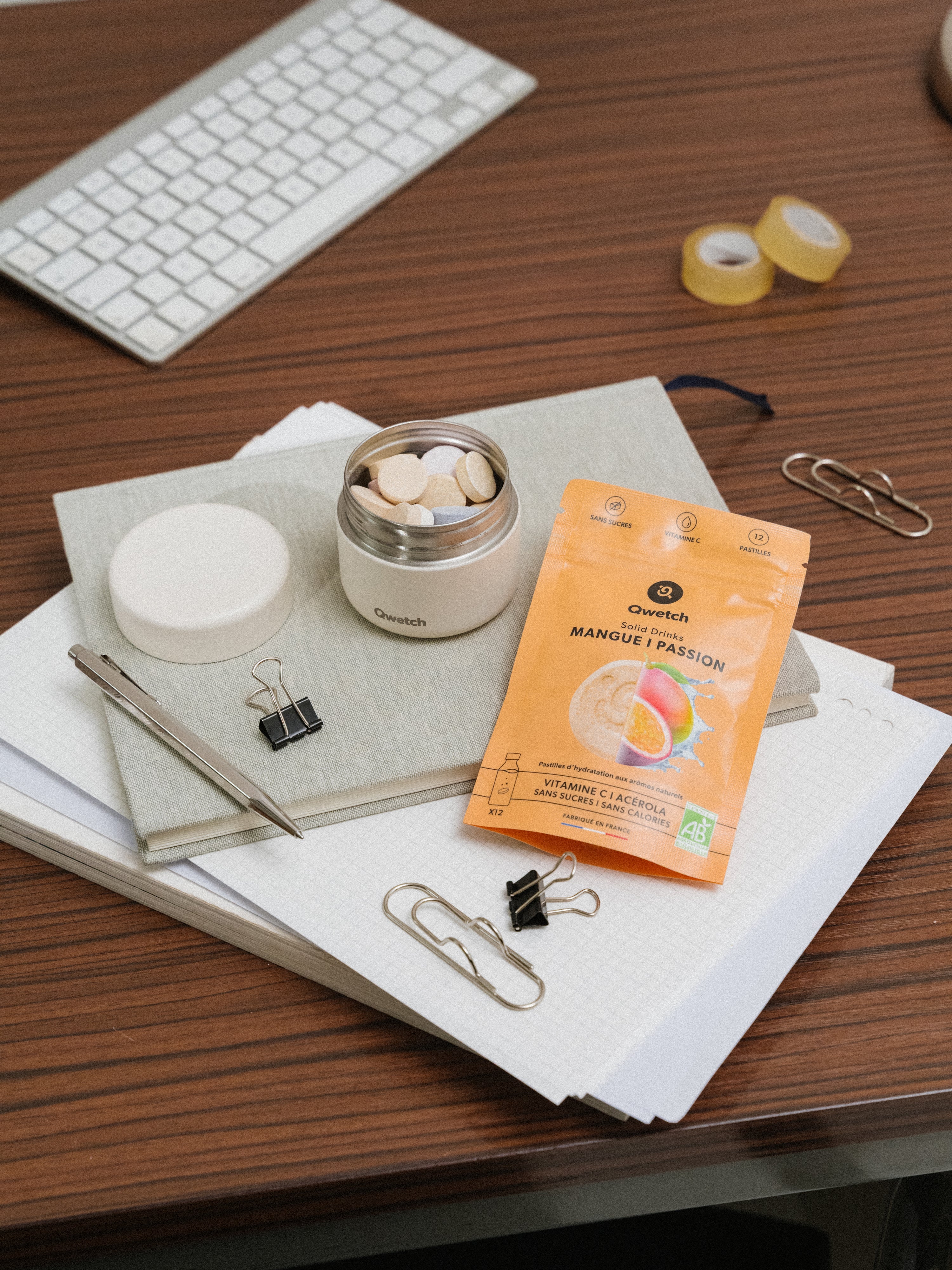 Qwetch Solid Drinks Routine Box krabička Sable 48 pastilek