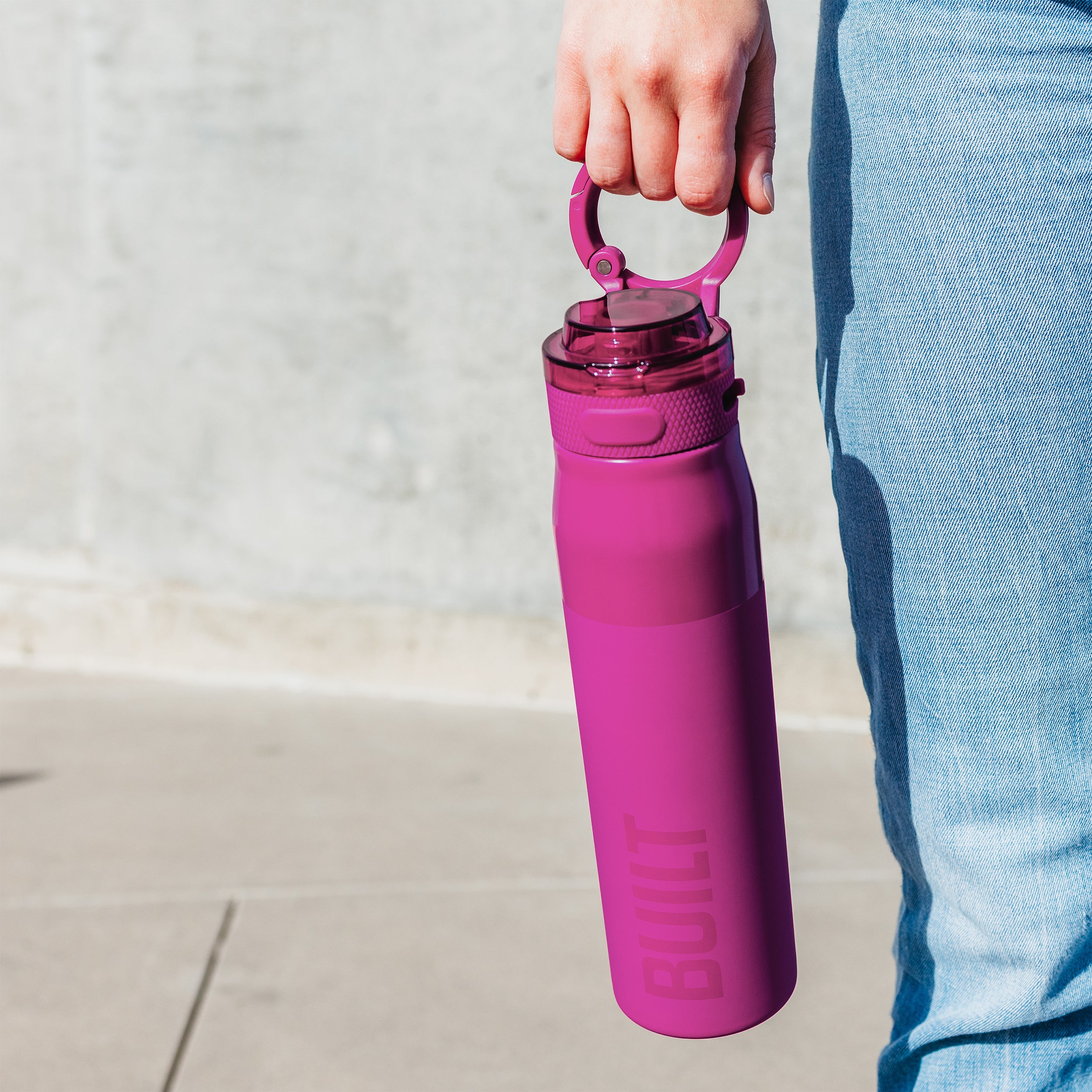 BUILT East Side Sport Bottle láhev 24oz Pink Plum nerez