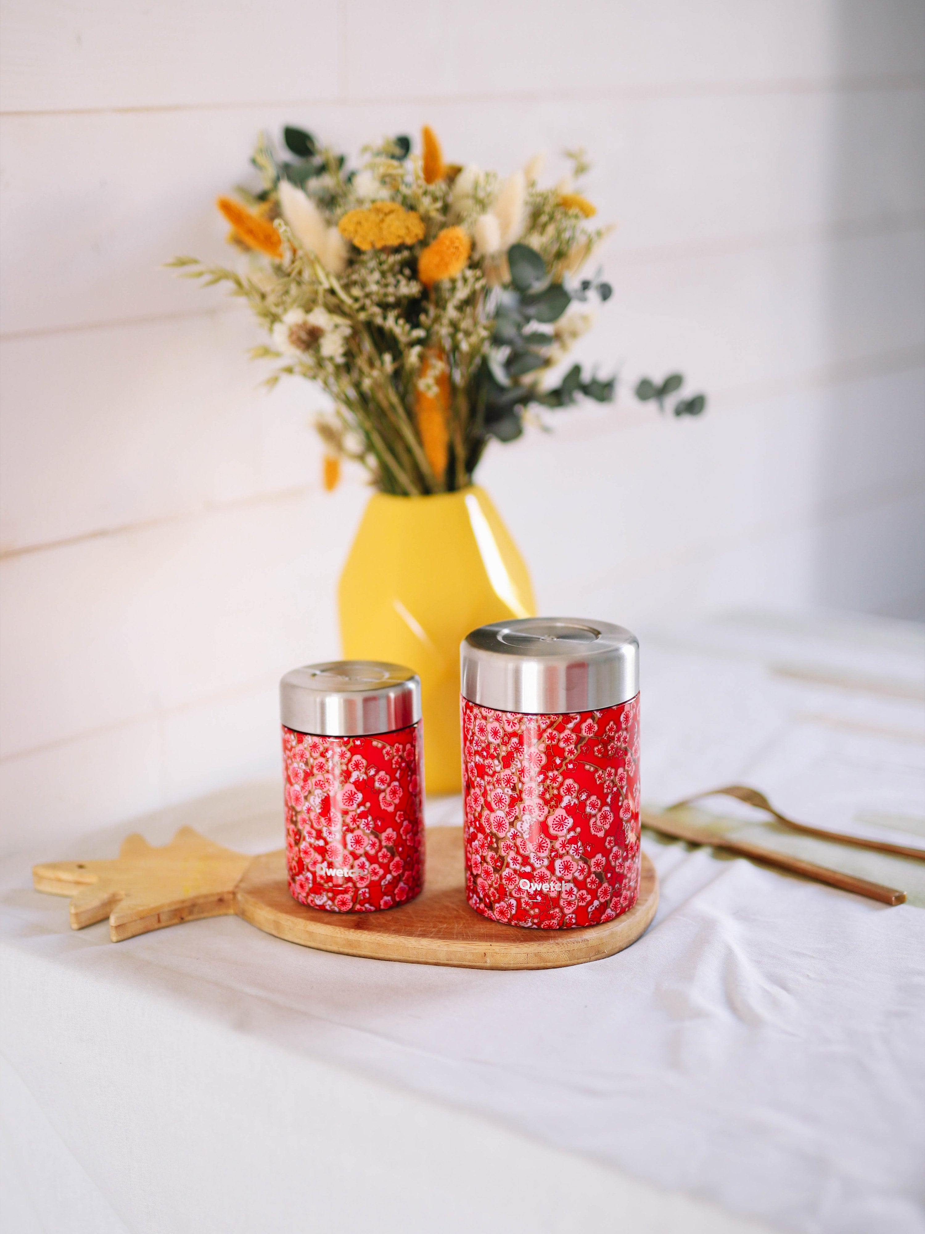 Qwetch Compact termo dóza Flowers Rouge 600 ml nerez