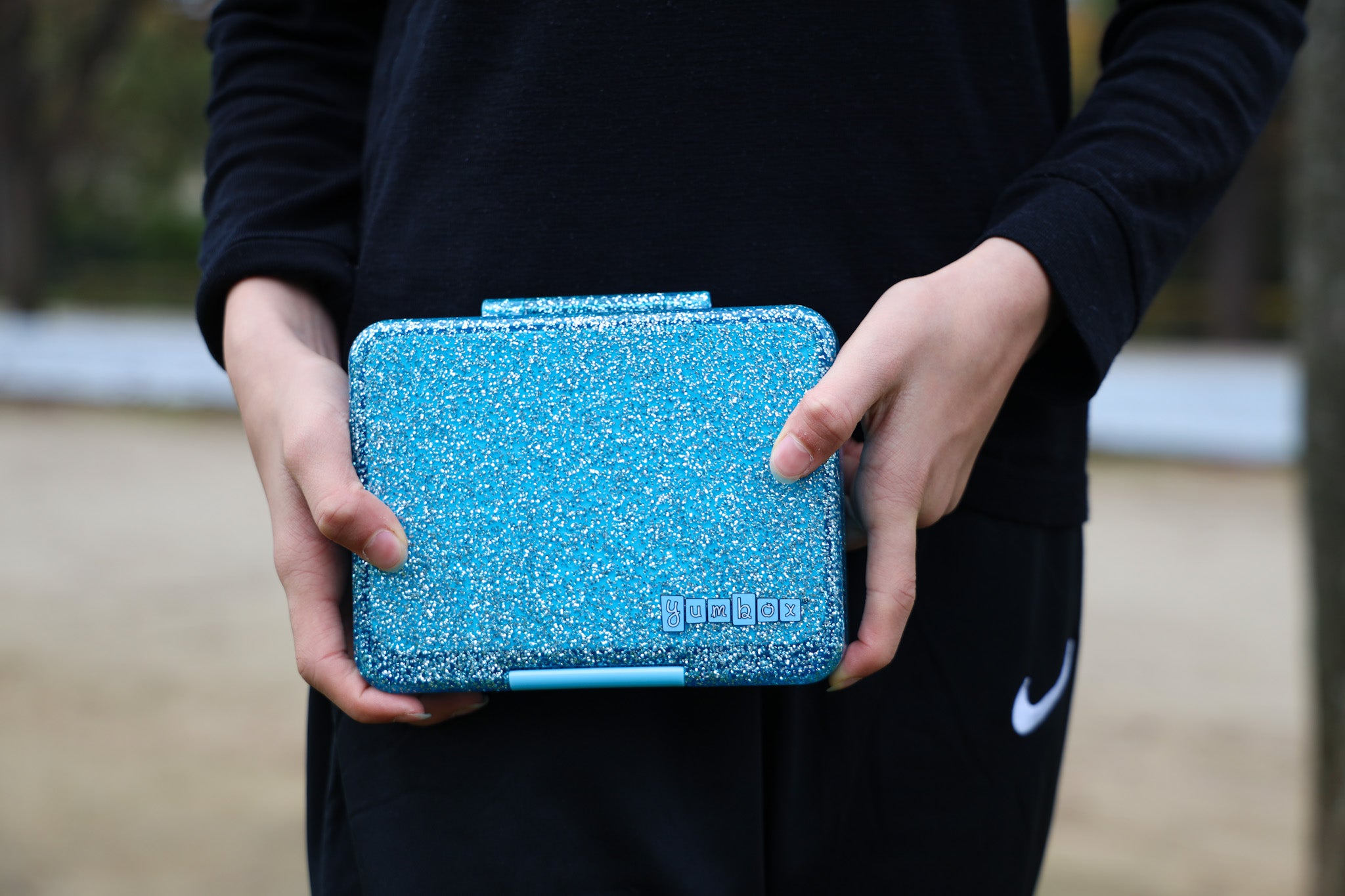 Yumbox Snack svačinový box Twinkle Teal Glitter 3 přihrádky