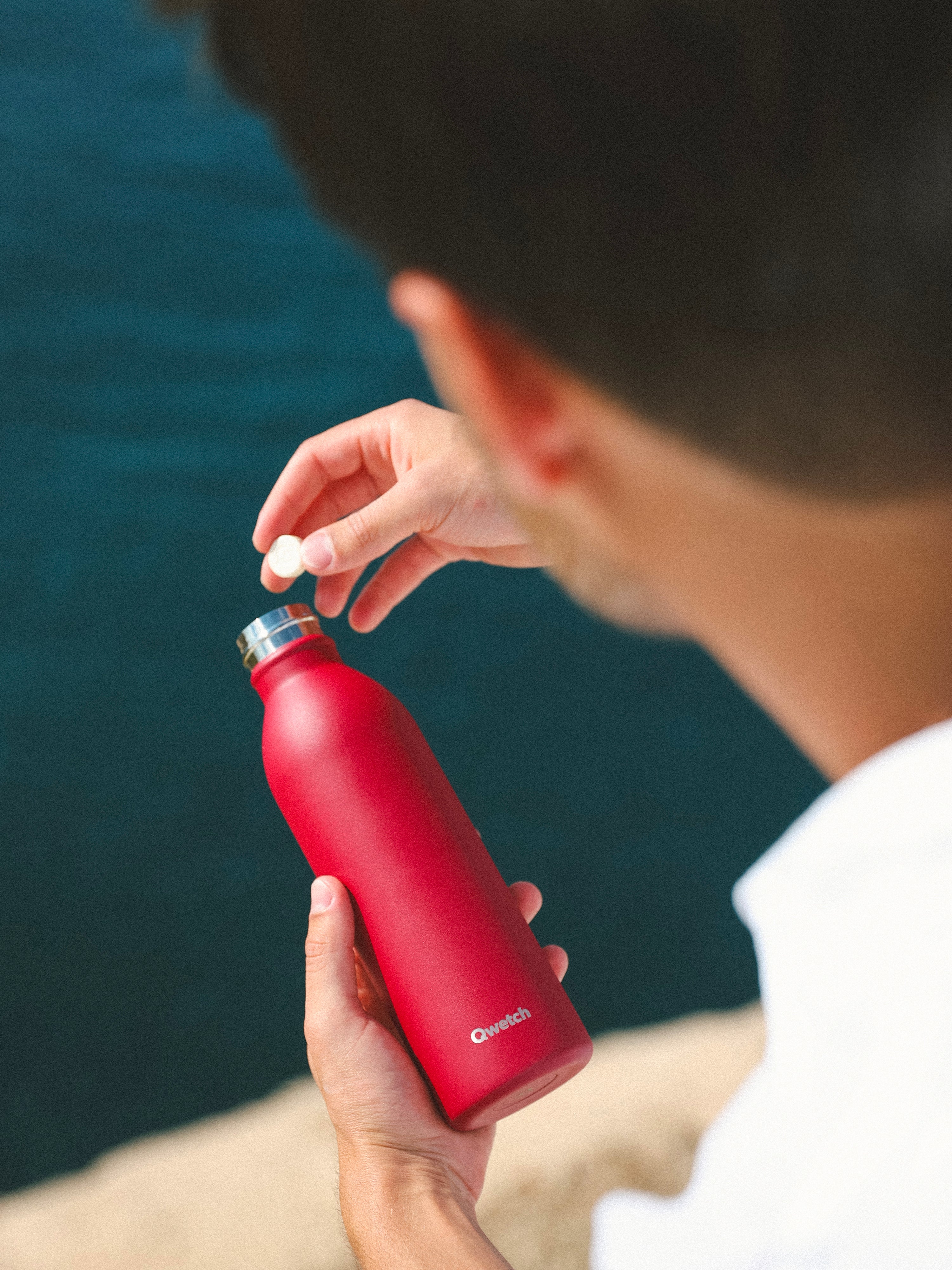Qwetch Active Matt Grenat termoláhev 600 ml nerez