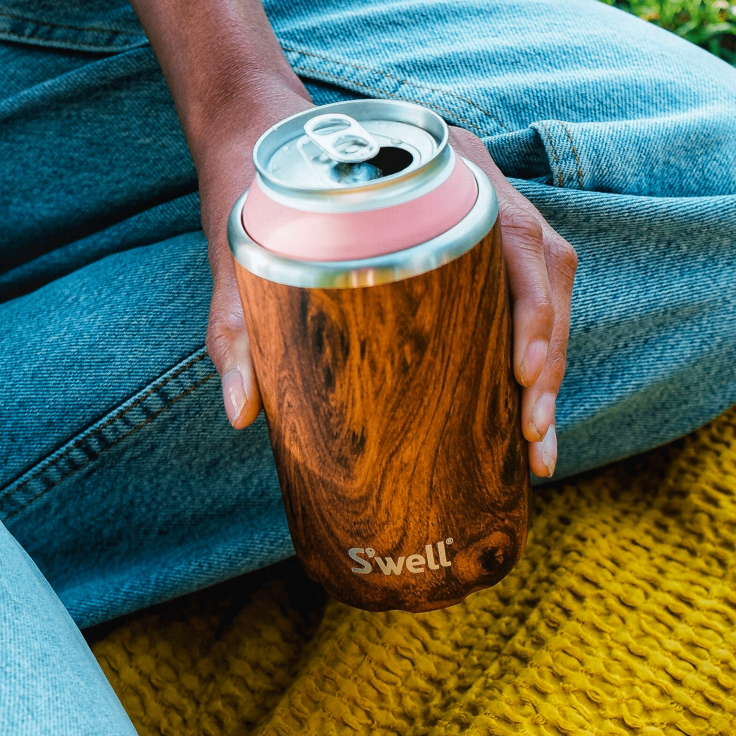 S'well Drink Chiller chladič 12oz na plechovky nerezový