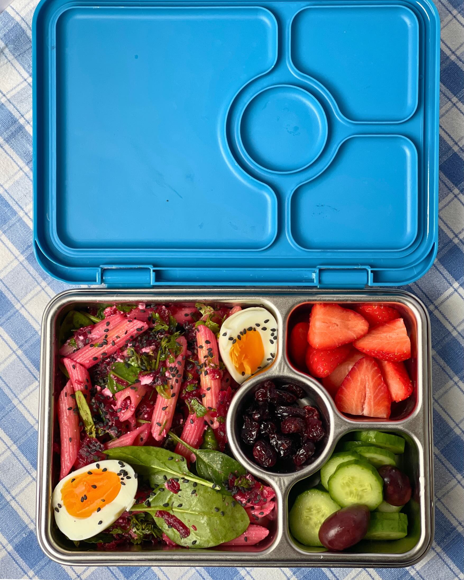 Yumbox Prêt nerezový bento box Normandy Blue 4 přihrádky