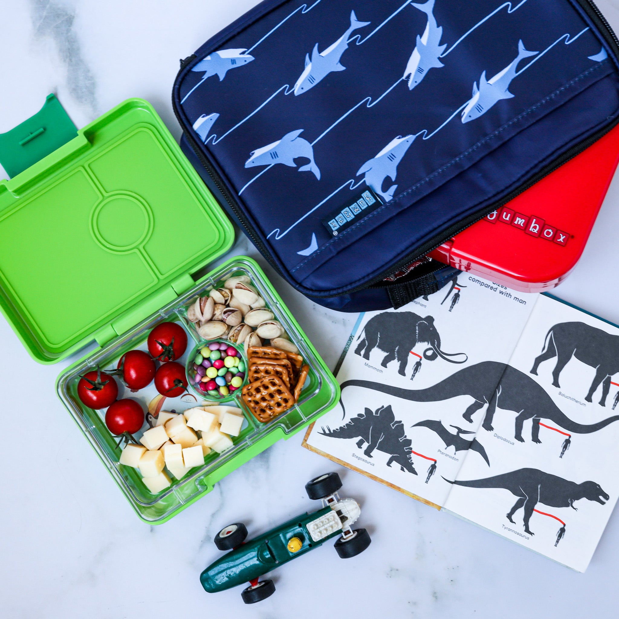 Yumbox Snack svačinový box Jurassic Green Shark Tray 3 díly