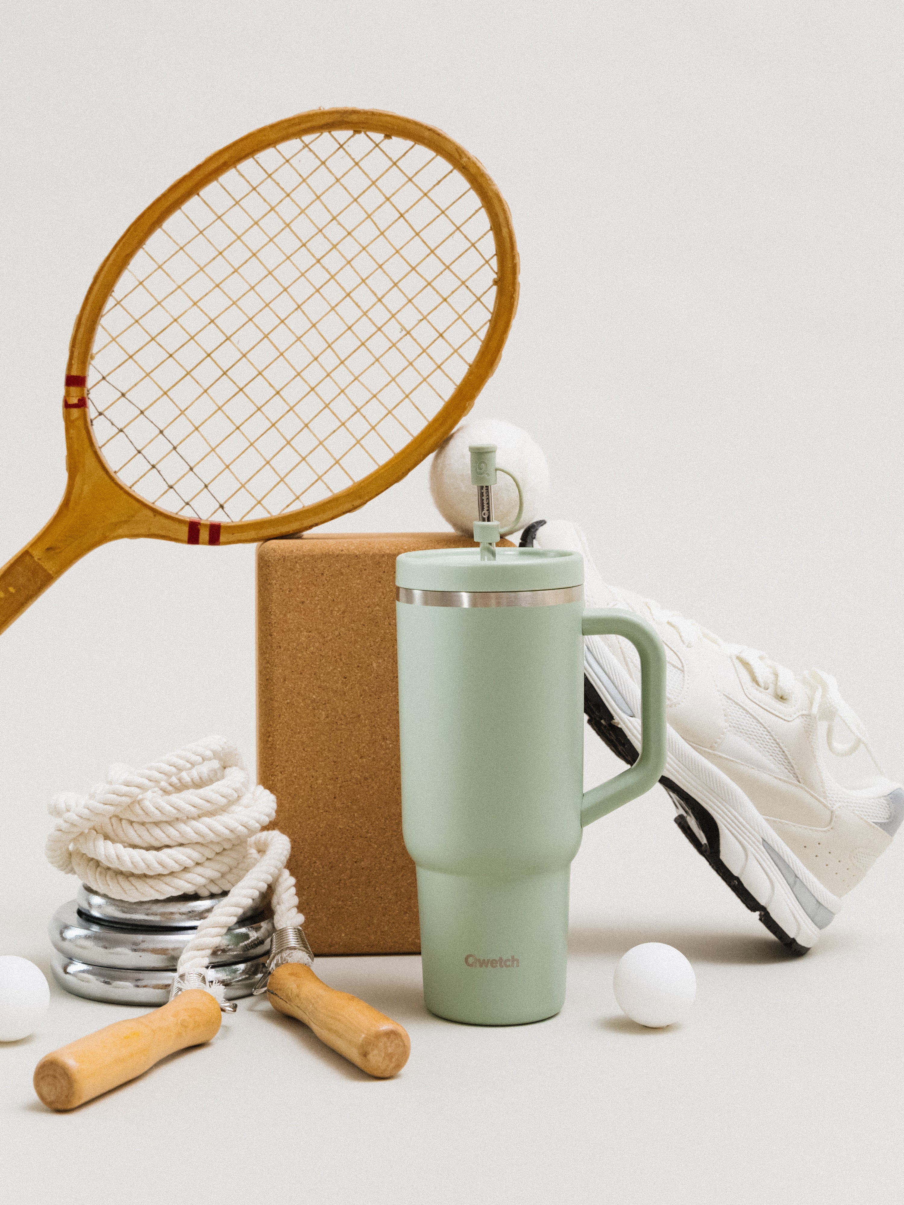 Qwetch Travel Cup termohrnek 900 ml mat zelená lipa s brčkem