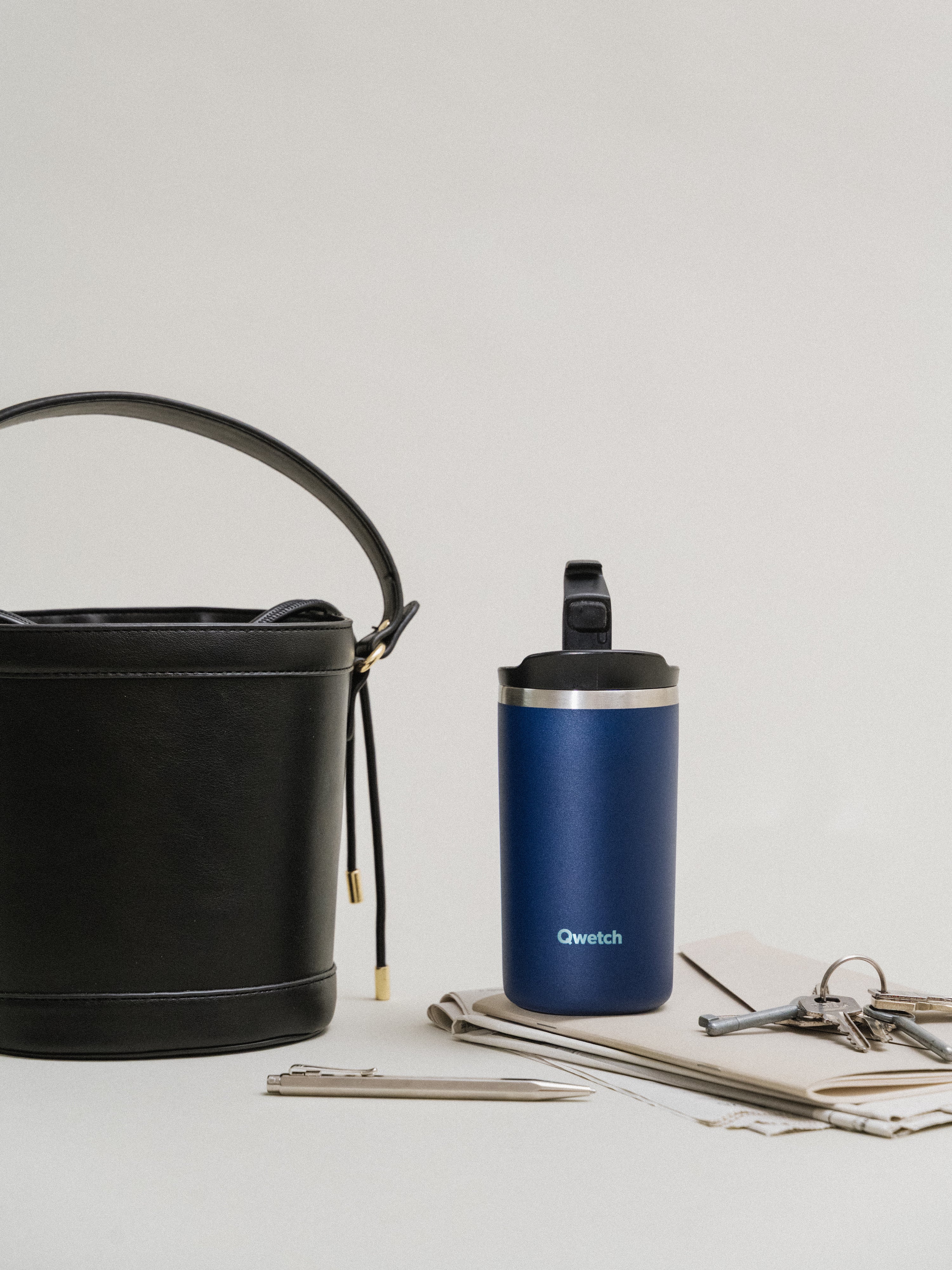 Qwetch Travel Mug termohrnek Noční modř 350 ml nerez