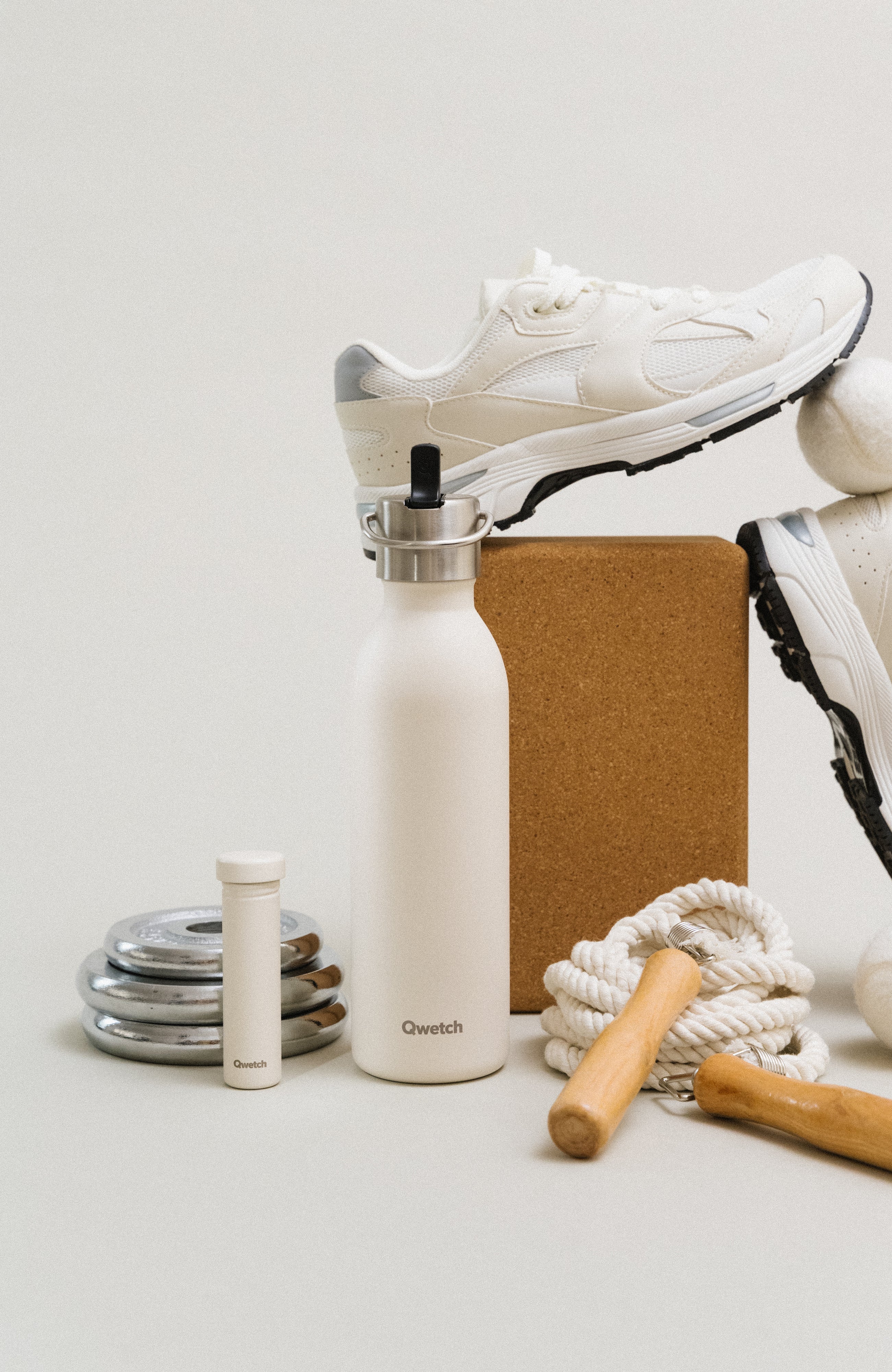 Qwetch Active Matt Sable termoláhev 600 ml písková sportovní