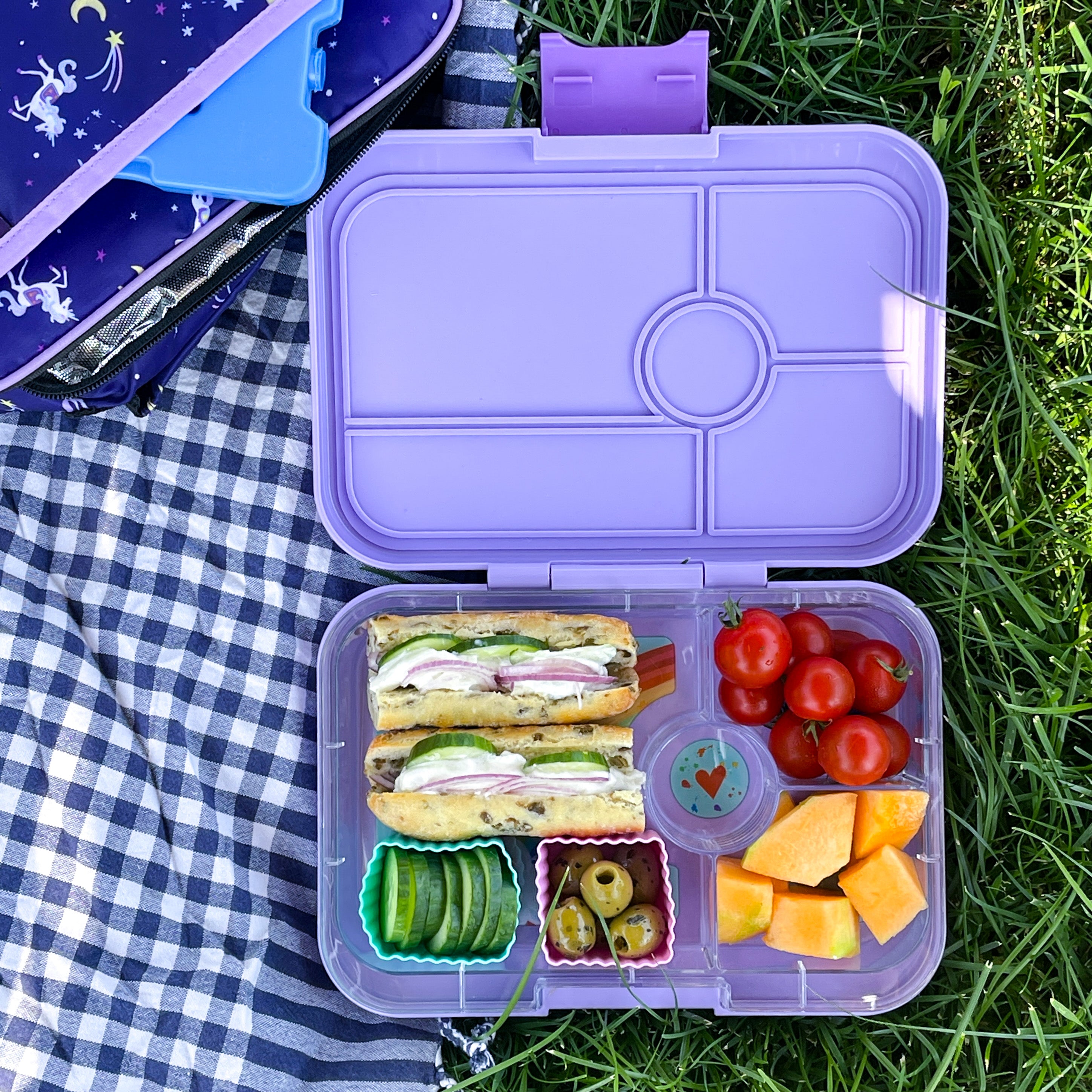 Yumbox Tapas Large svačinobox 4 přihrádky Seville Purple nepropustný