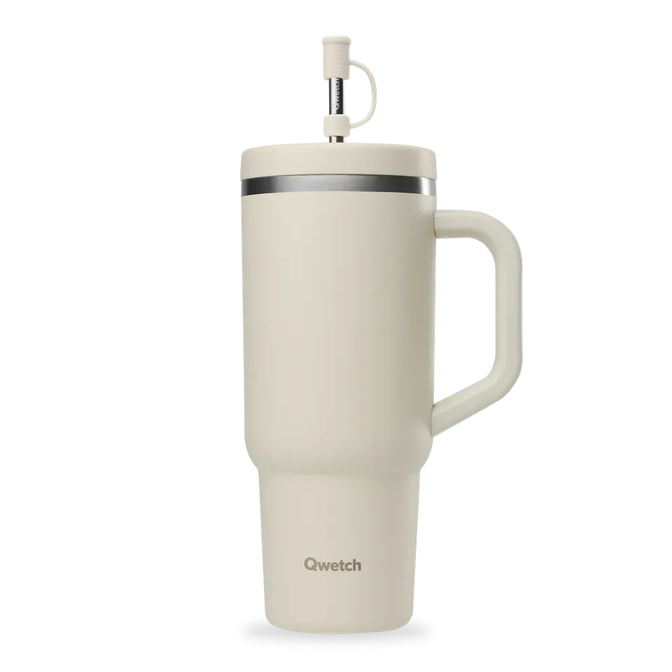 Qwetch Travel Cup termohrnek 900 ml mat písek s brčkem