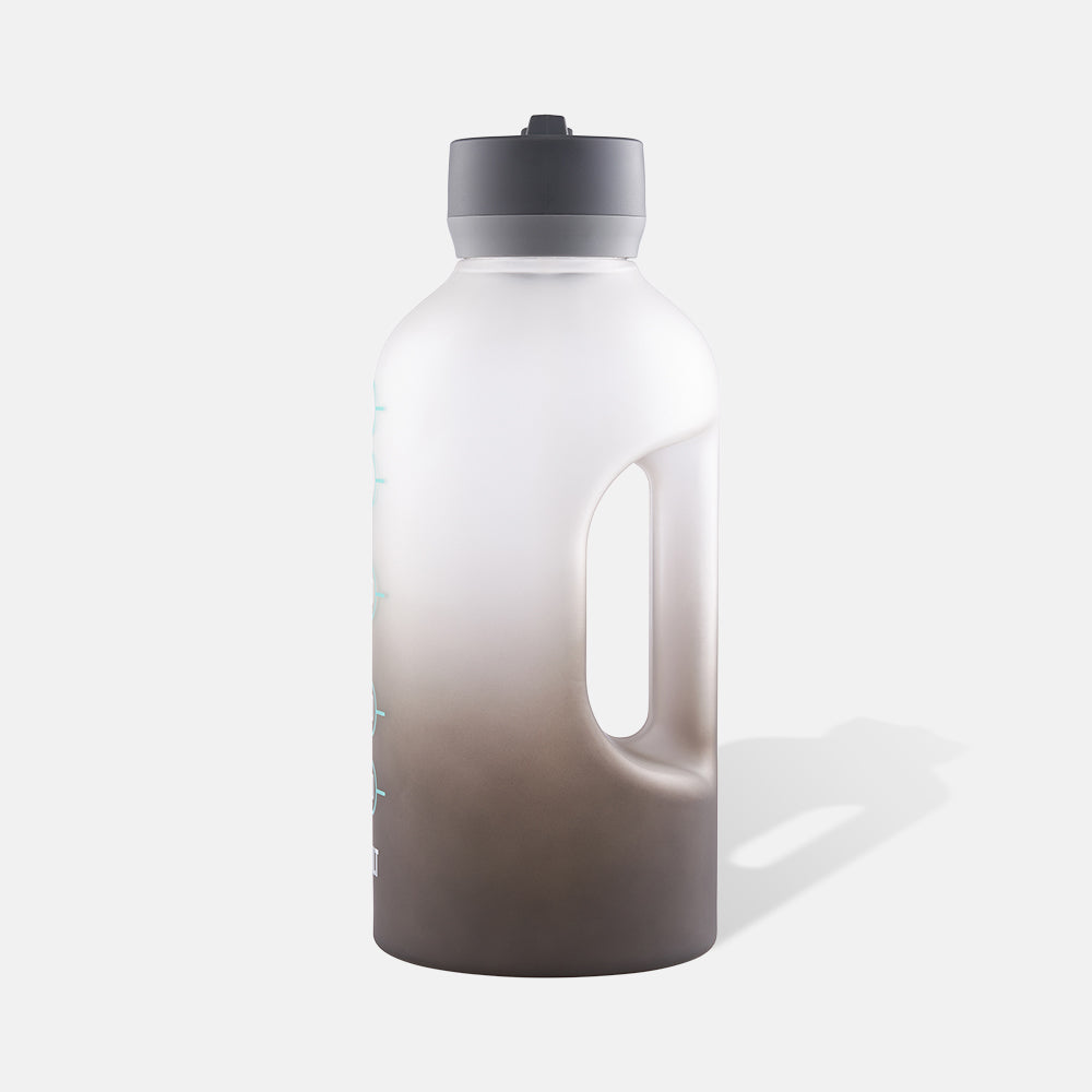 BUILT New York 74oz motivační láhev Concrete Grey 2,2 l