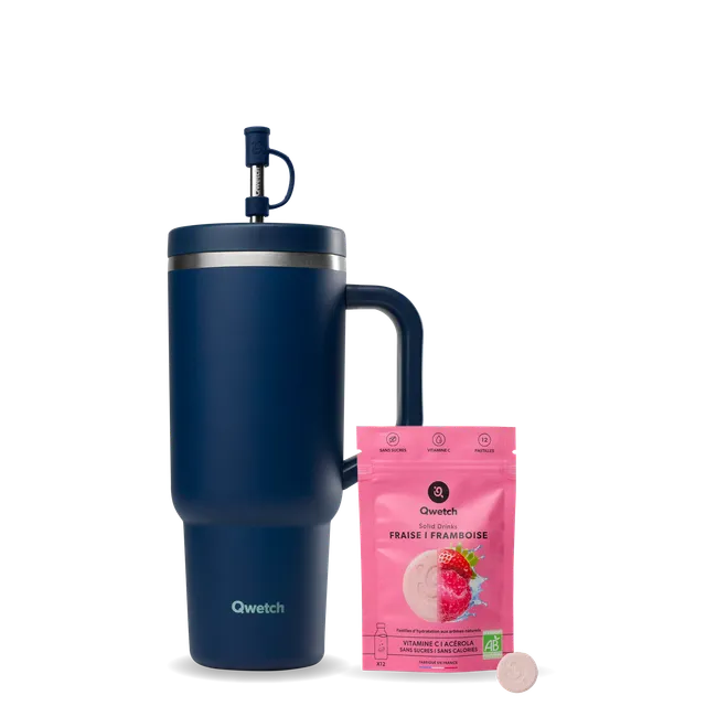Qwetch Solid Drinks Travel Cup sada Bleu Nuit jahoda